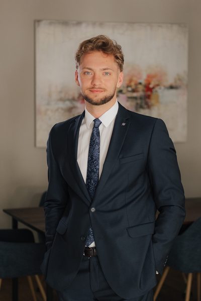 Einzelportrait, Bernhard Jezel